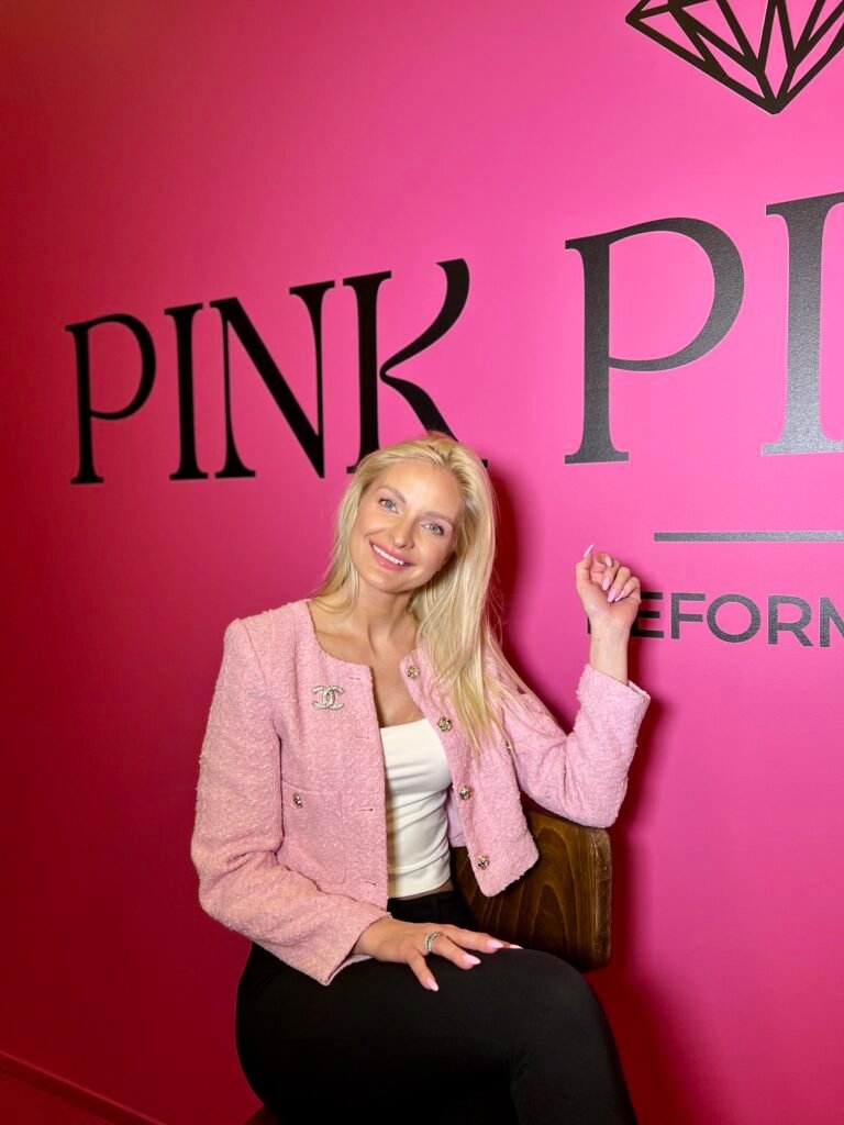 Karolina-Pink-Pilates